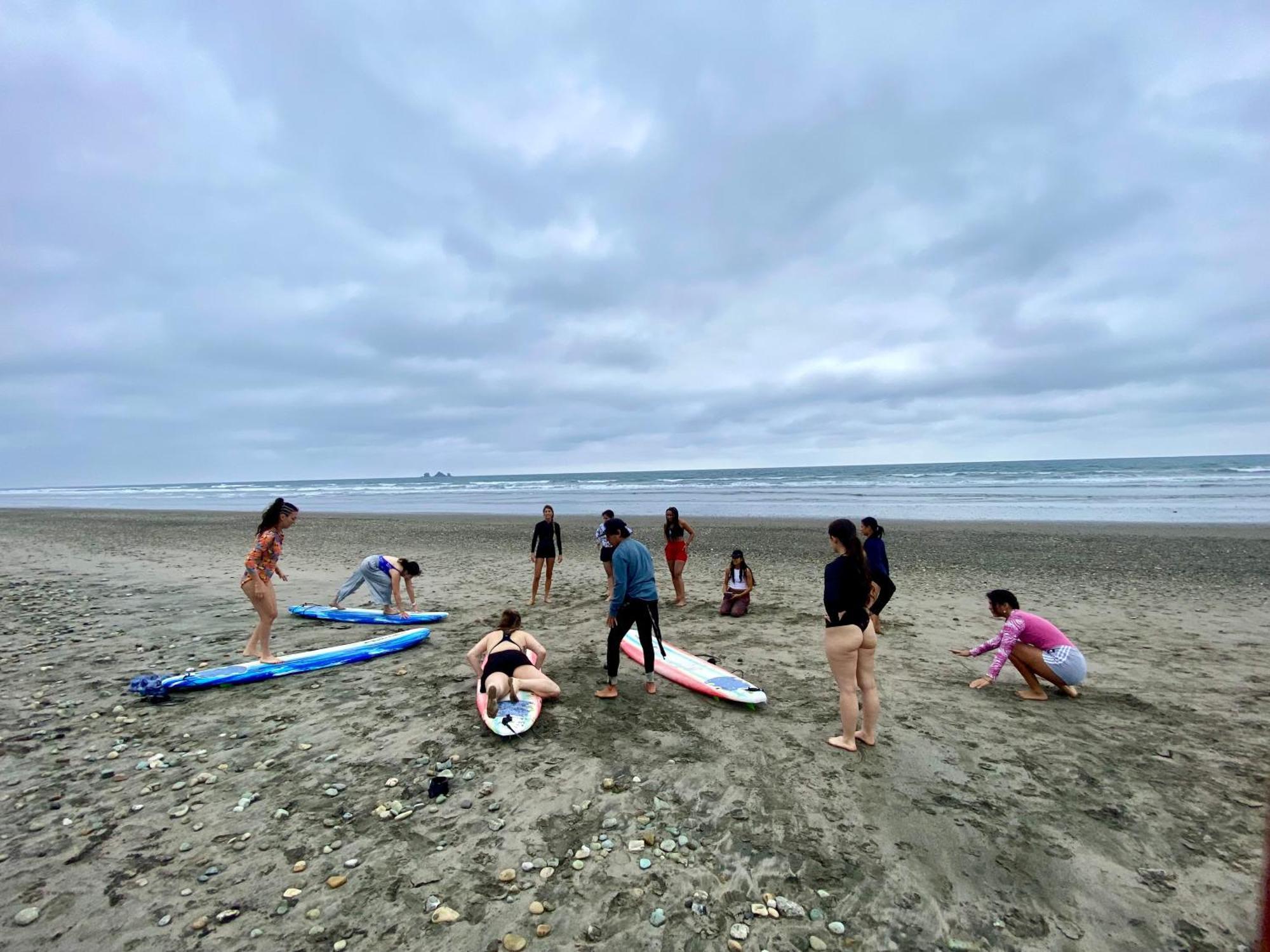 Hermanos Perdidos Surf Las Tunas 외부 사진